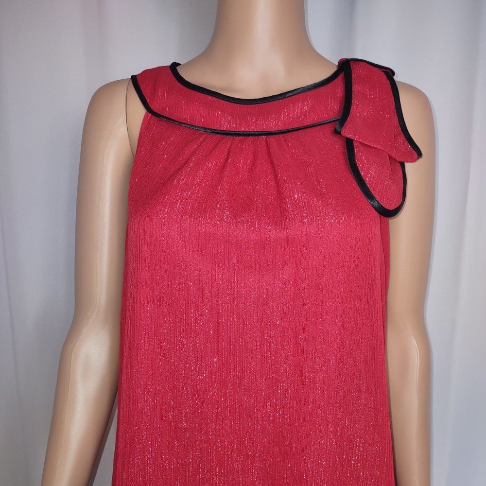 B. Wear Byer California Red metallic sleeveless shirt with black trim size L